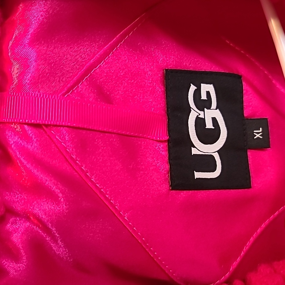 Women's XL, UGG Gertrude Teddy Hot Pink Sherpa Jacket - Picture 2 of 8